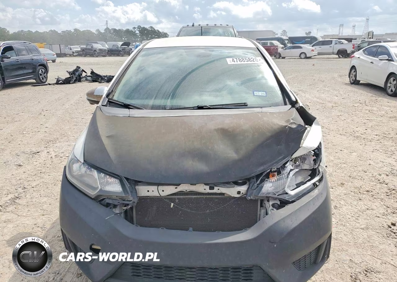 2017 Honda Fit Lx VIN:3HGGK5H50HM705686 - 5