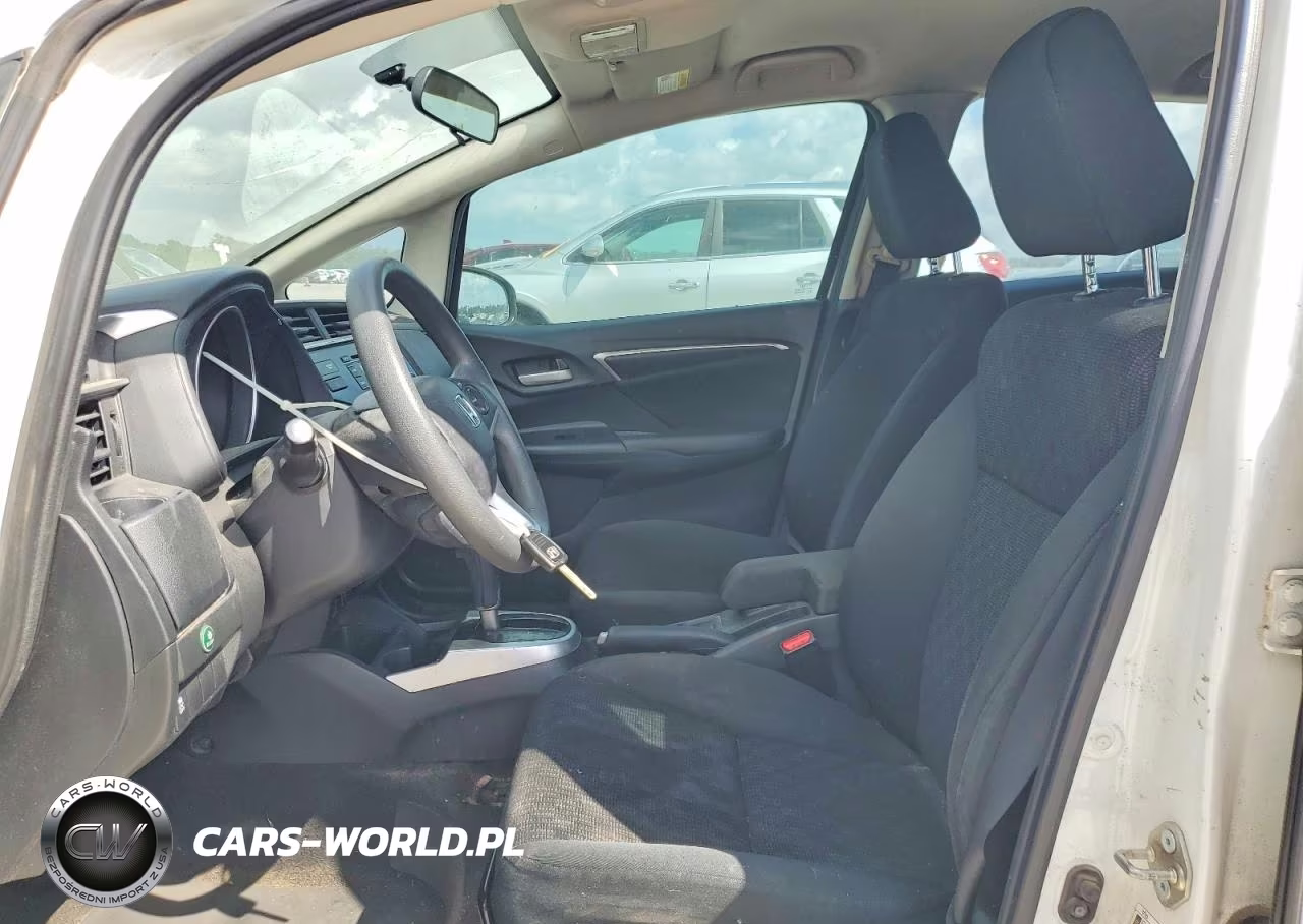 2017 Honda Fit Lx VIN:3HGGK5H50HM705686 - 7