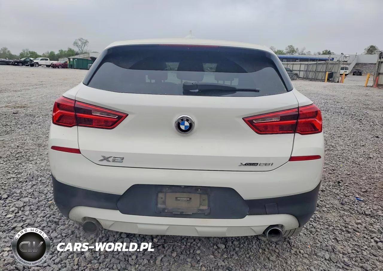 2018 BMW X2 xDrive28I VIN:WBXYJ5C32JEF77383 - 6
