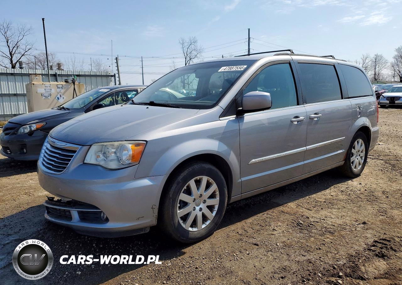 2014 Chrysler Town & Country Touring