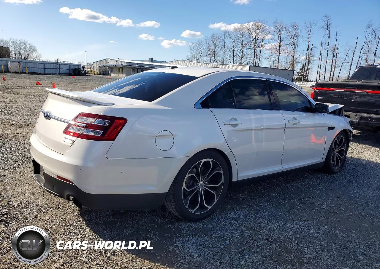 2018 Ford Taurus Sho VIN:1FAHP2KT2JG138008 - 3