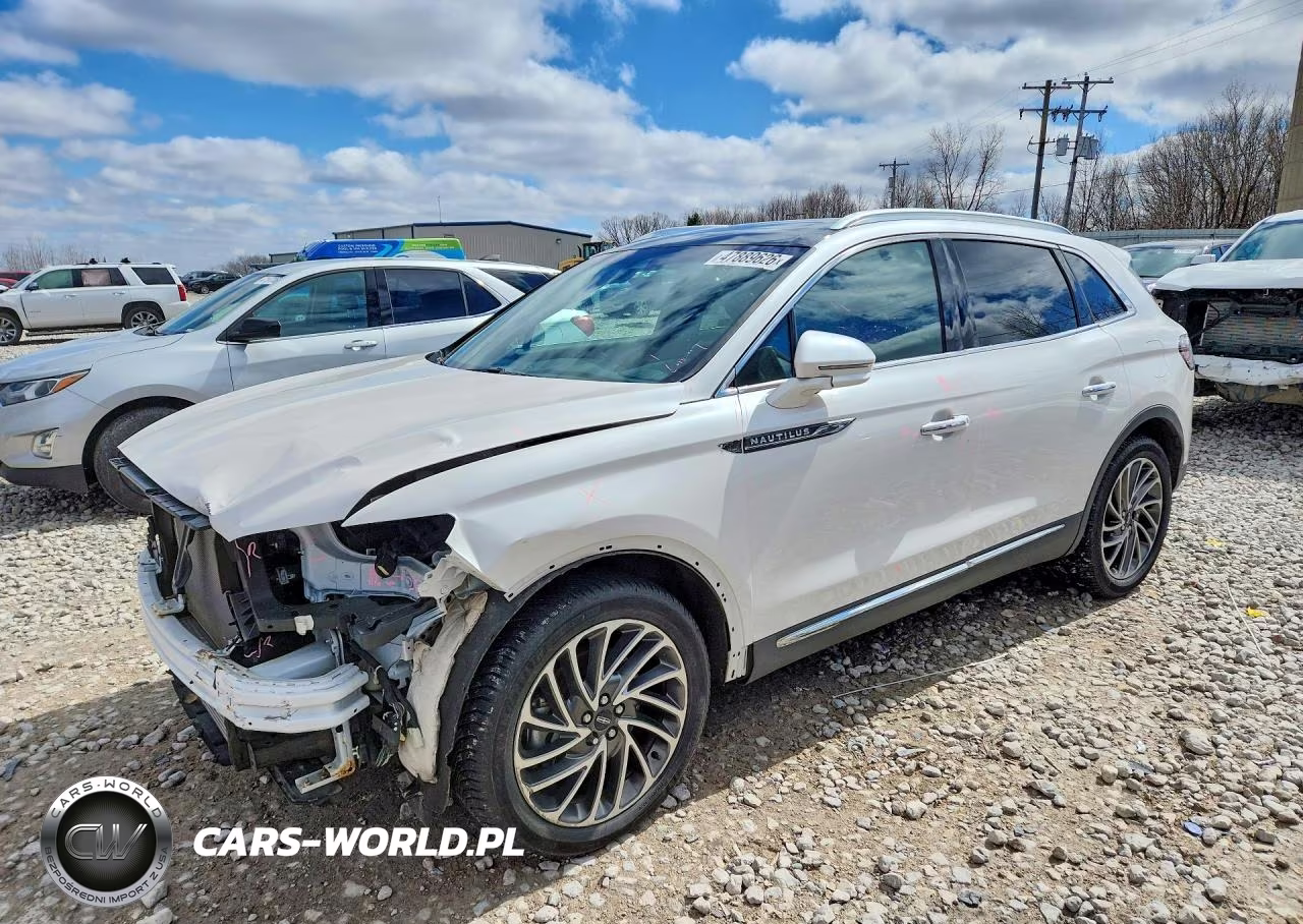 2019 Lincoln Nautilus Reserve