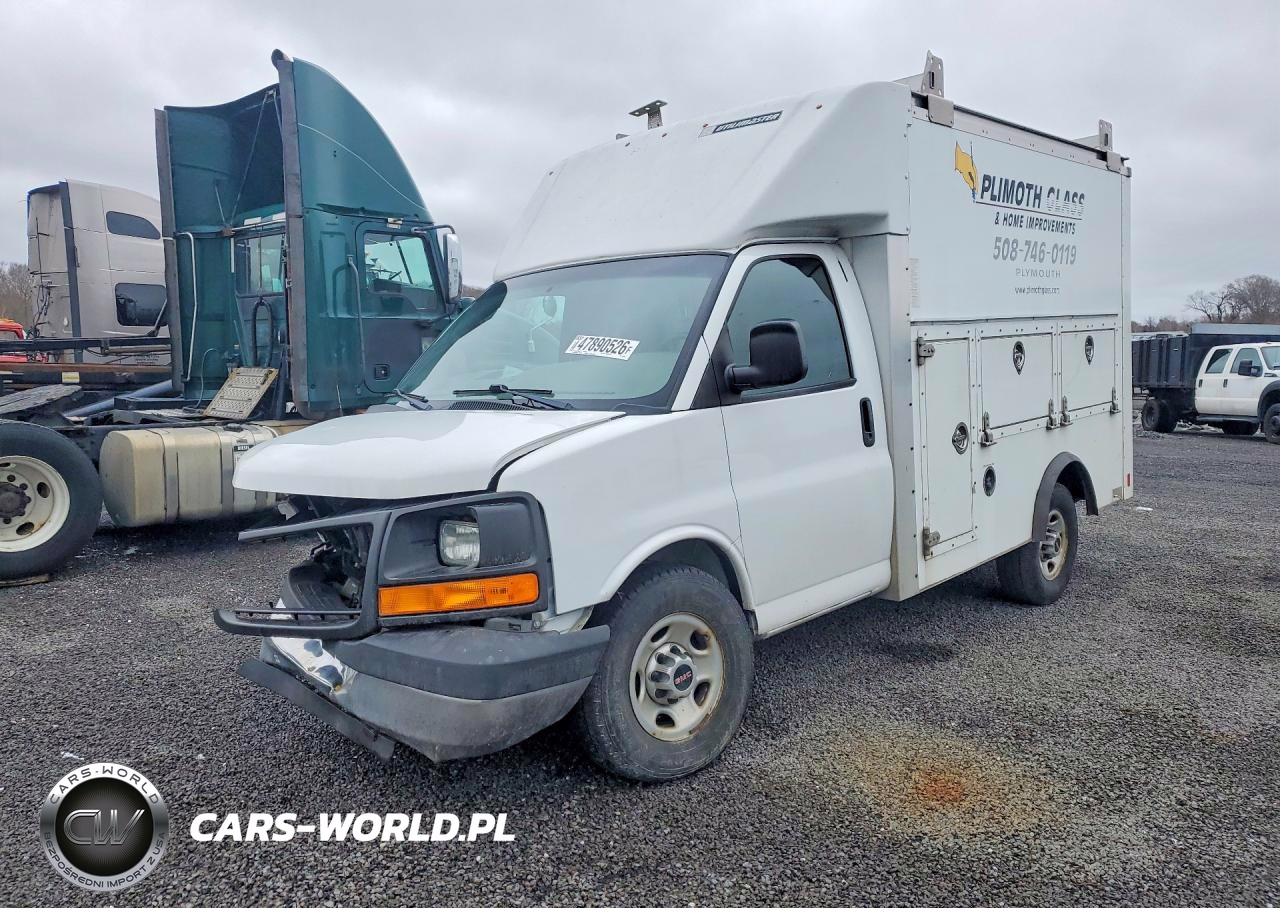 2014 GMC Savana Cutaway G3500