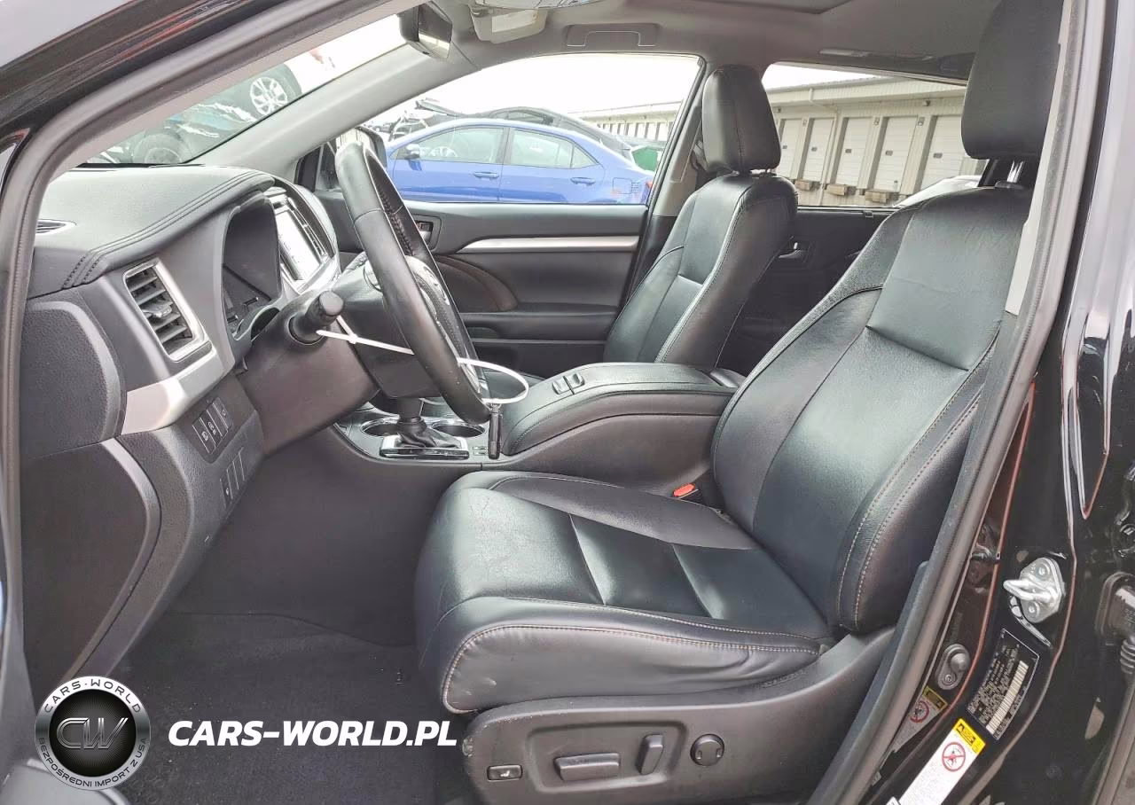 2019 Toyota Highlander Xle VIN:5TDJZRFH5KS611878 - 7