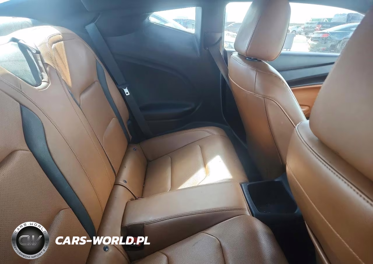 2018 Chevrolet Camaro Lt VIN:1G1FD1RS8J0144494 - 10