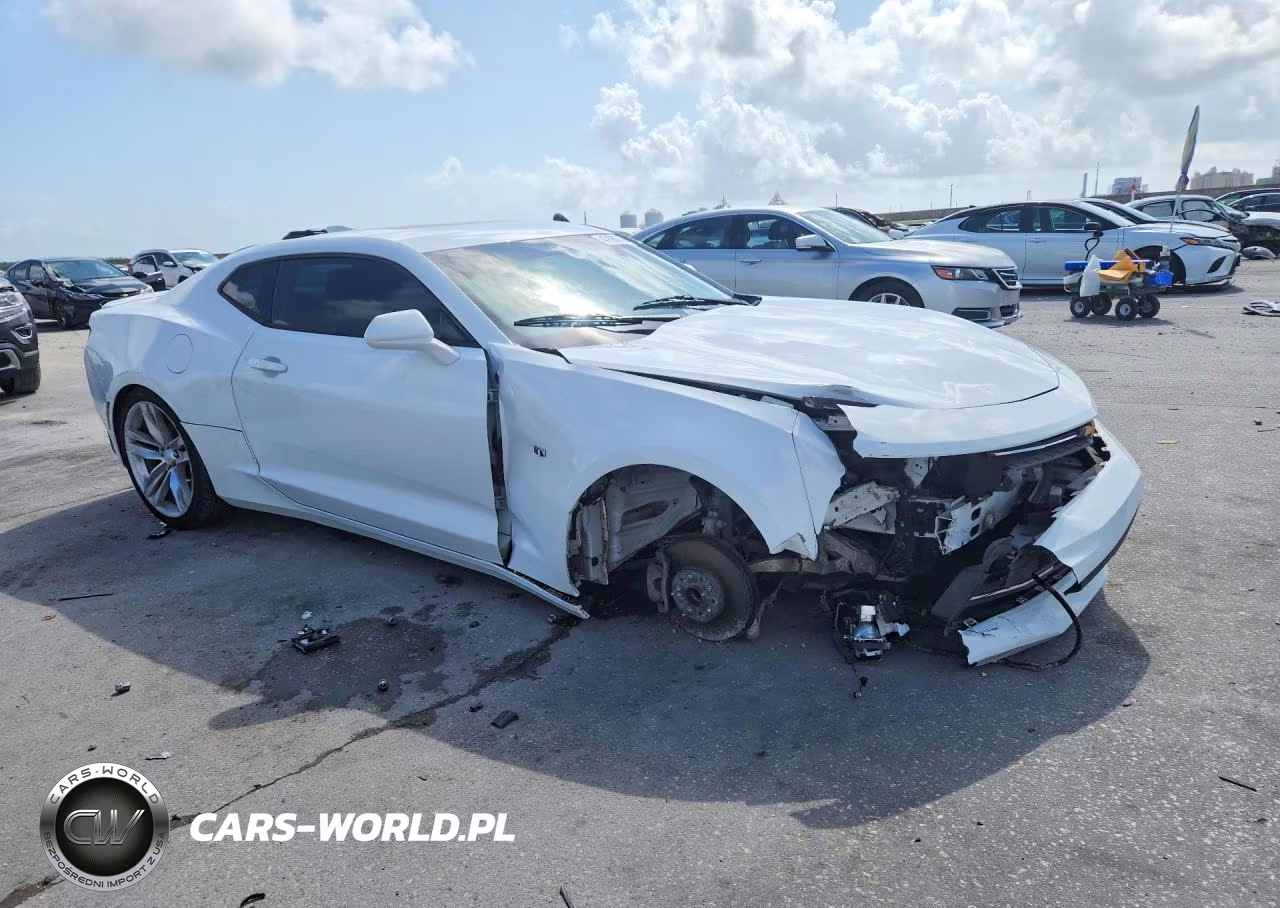 2018 Chevrolet Camaro Lt VIN:1G1FD1RS8J0144494 - 4