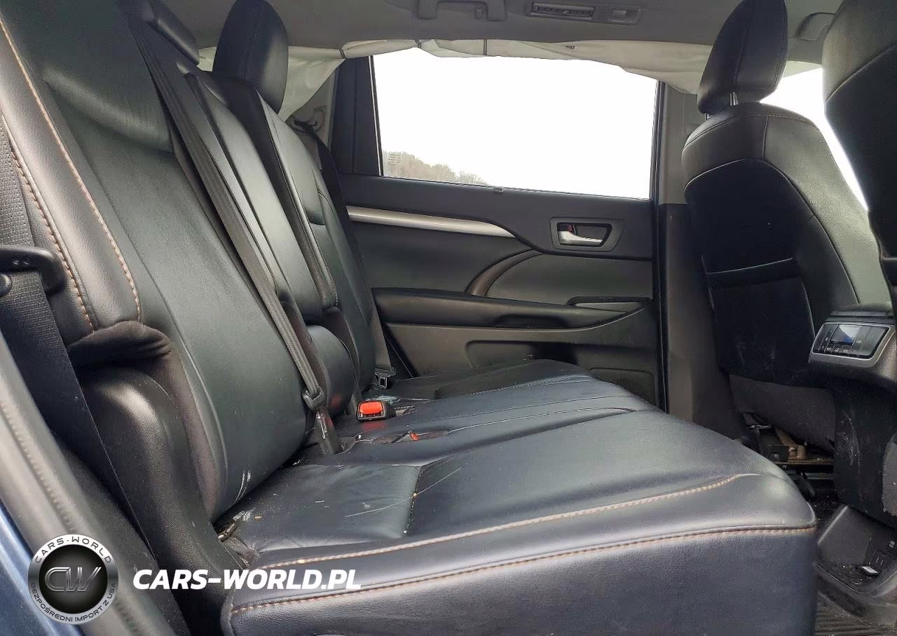 2019 Toyota Highlander Xle VIN:5TDJZRFH9KS739265 - 11