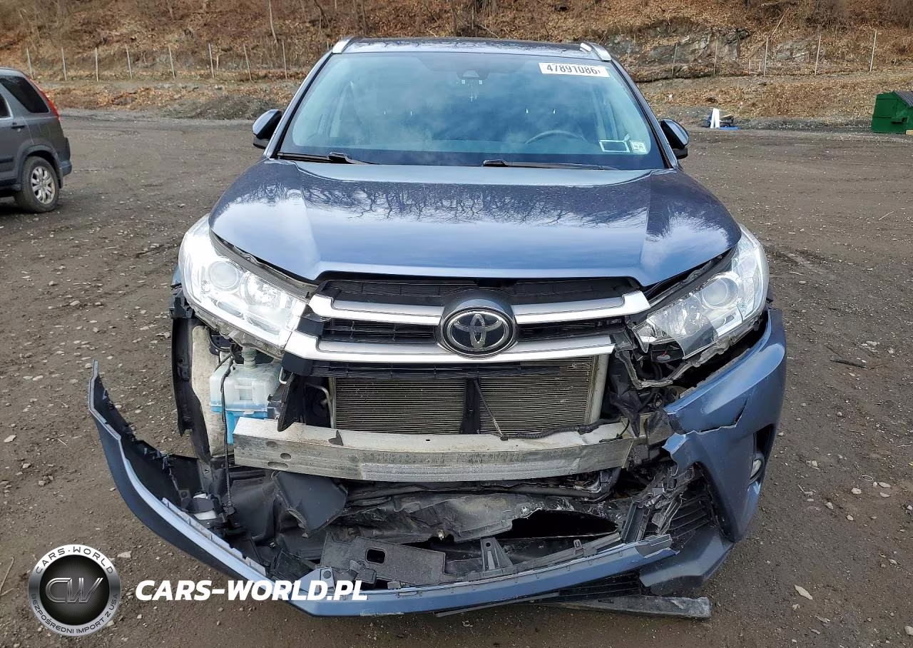 2019 Toyota Highlander Xle VIN:5TDJZRFH9KS739265 - 5