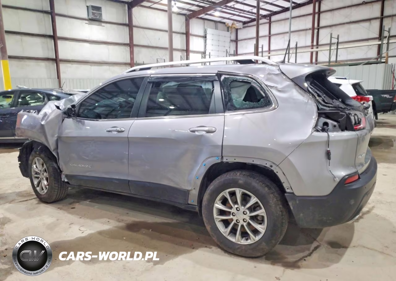 2021 Jeep Cherokee Latitude Lux VIN:1C4PJMMX8MD225288 - 2