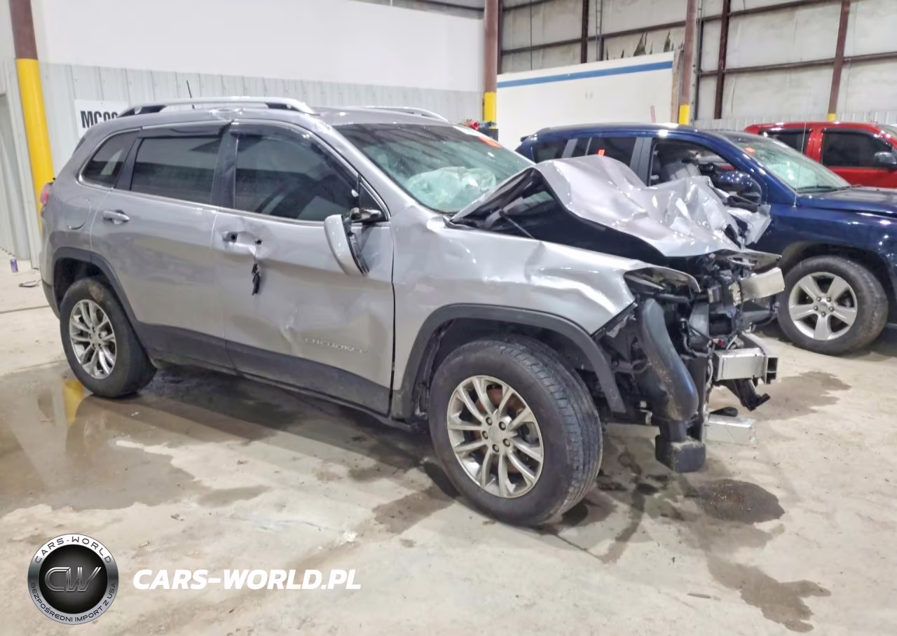 2021 Jeep Cherokee Latitude Lux VIN:1C4PJMMX8MD225288 - 4