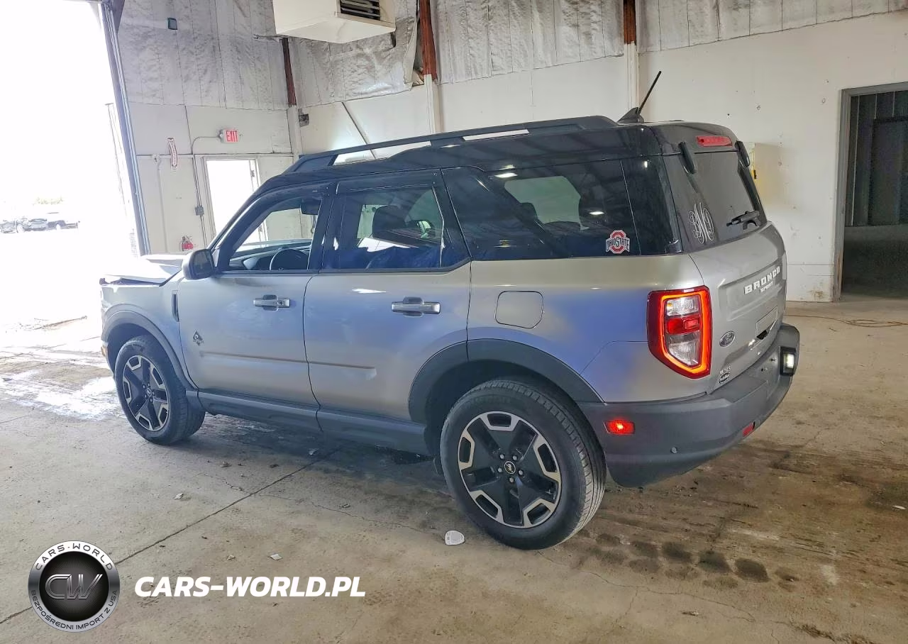2021 Ford Bronco Sport Outer Banks VIN:3FMCR9C61MRA45909 - 2