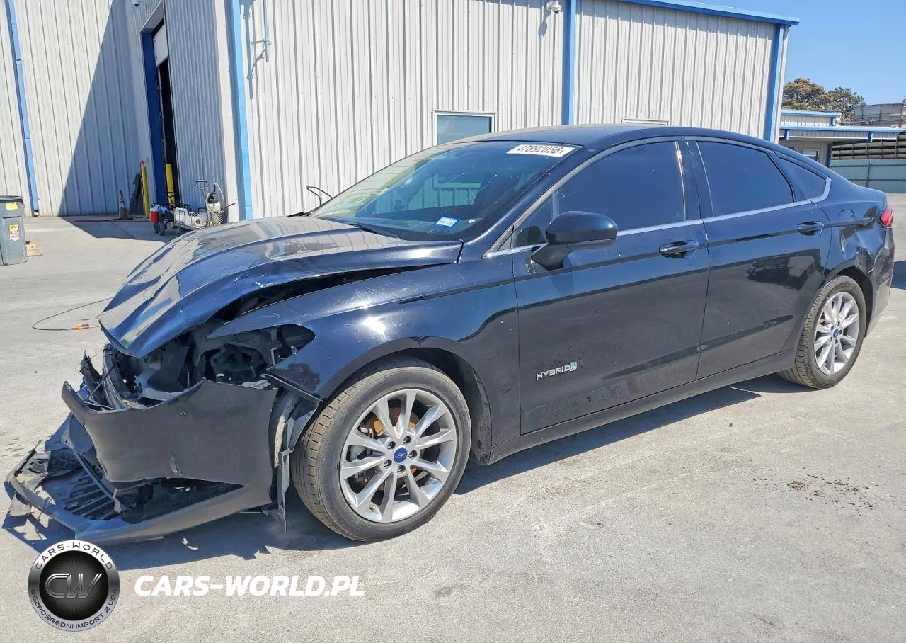 2017 Ford Fusion Se Hybrid – zdjęcie 1 z 13