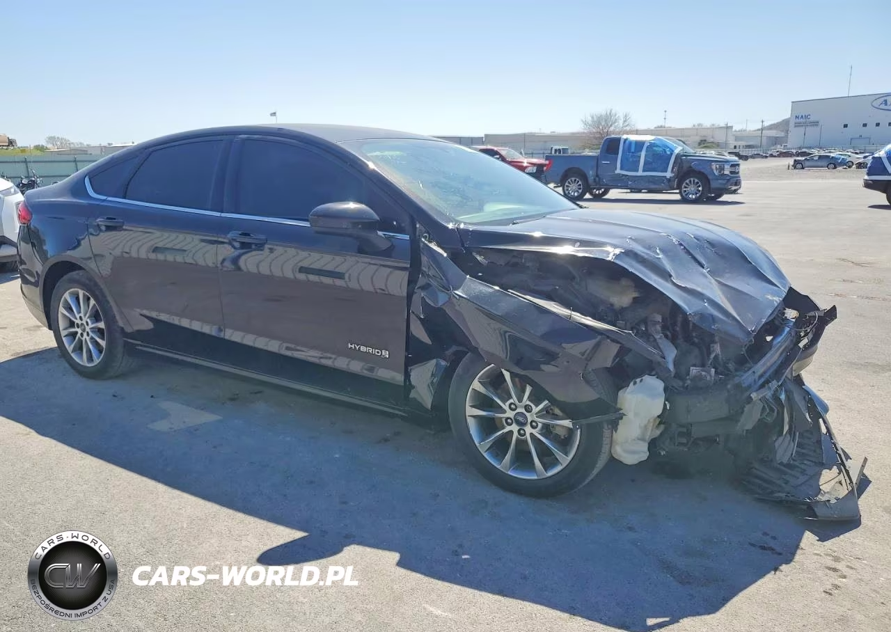 2017 Ford Fusion Se Hybrid VIN:3FA6P0LU1HR366751 - 4