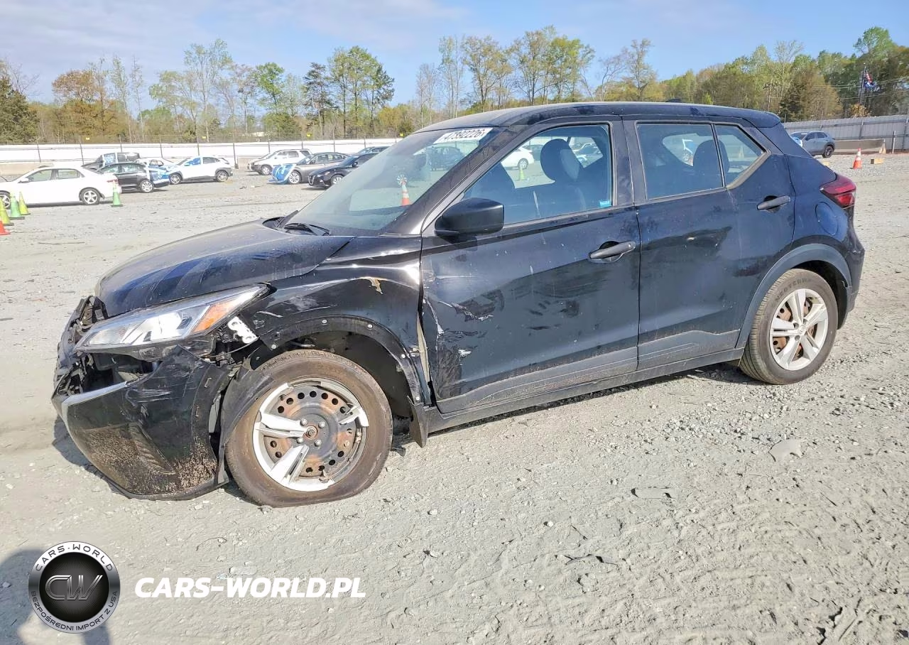 2021 Nissan Kicks S