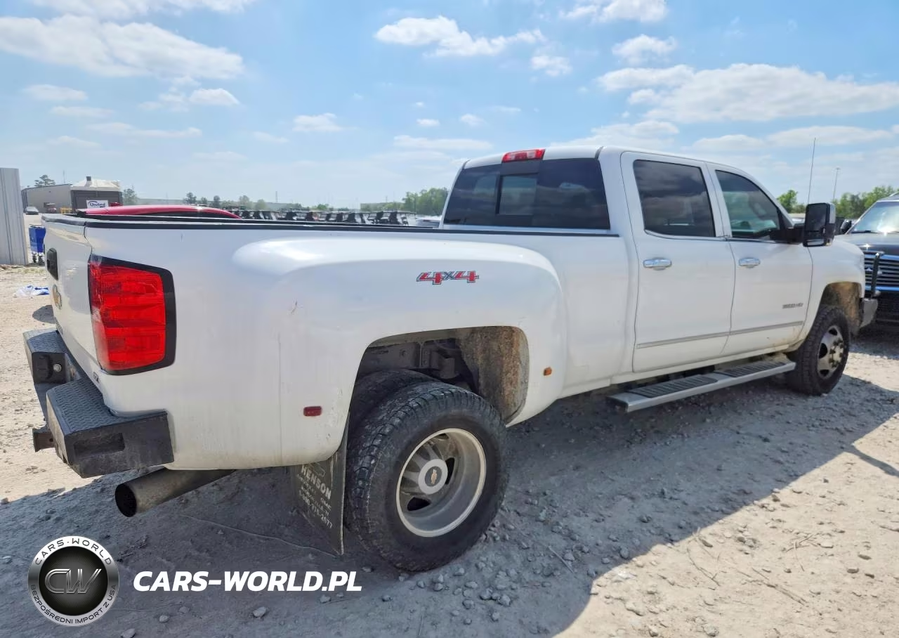 2015 Chevrolet Silverado K3500 Ltz VIN:1GC4K0E80FF617138 - 3