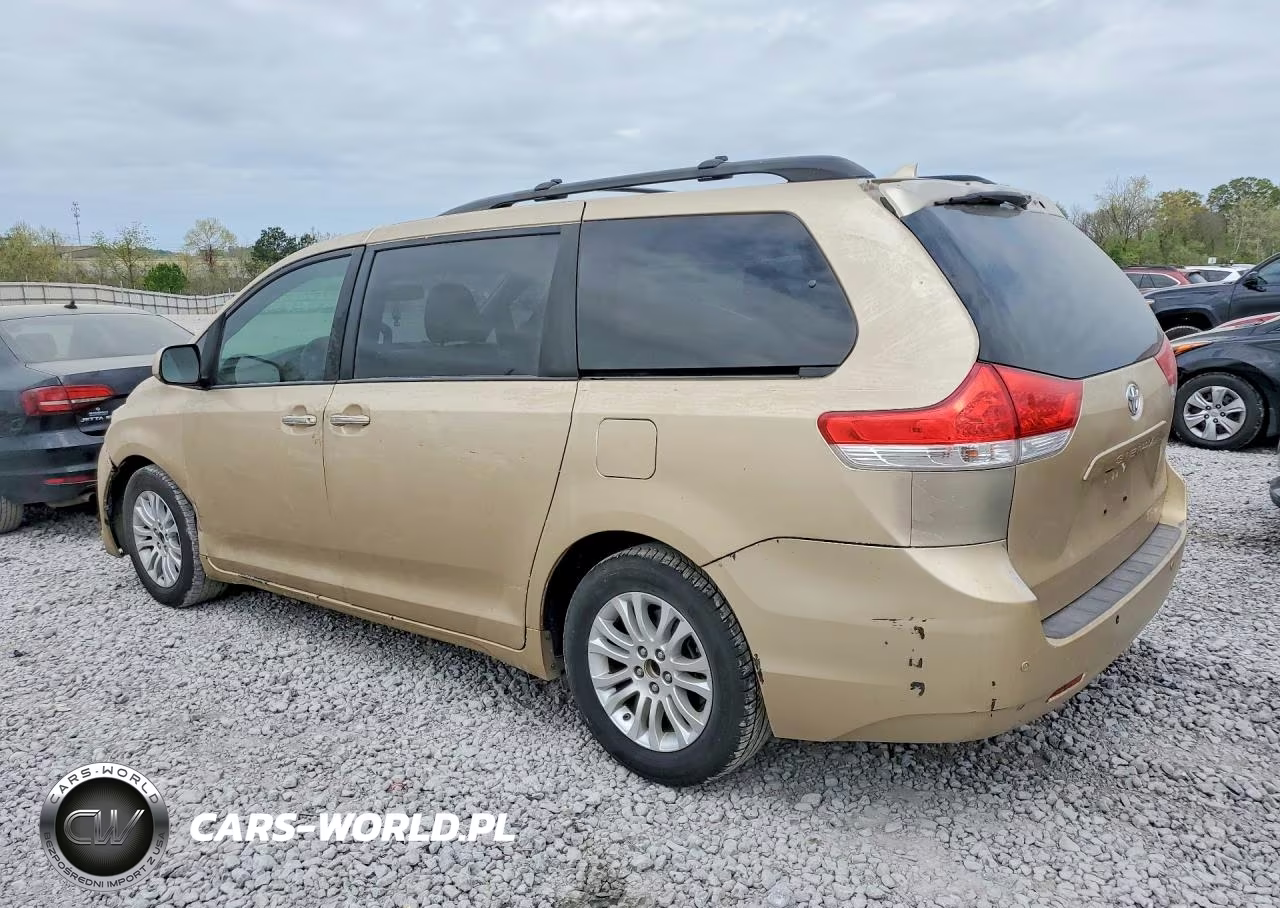 2013 Toyota Sienna Xle 8-Passenger VIN:5TDYK3DC4DS296002 - 2