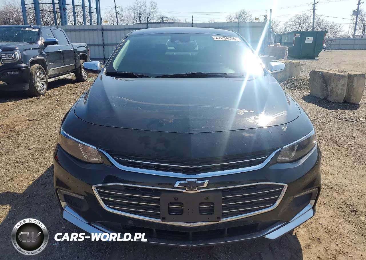 2018 Chevrolet Malibu Lt VIN:1G1ZD5STXJF287631 - 5