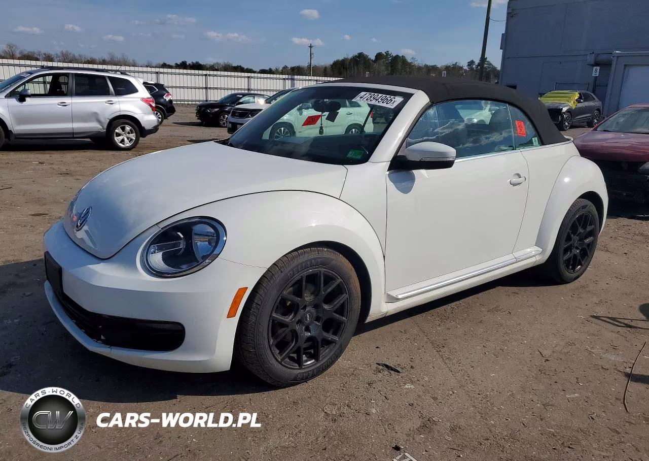 2015 Volkswagen Beetle 1.8T – zdjęcie 1 z 12