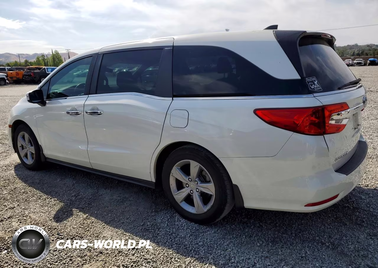 2018 Honda Odyssey Ex VIN:5FNRL6H5XJB106119 - 2