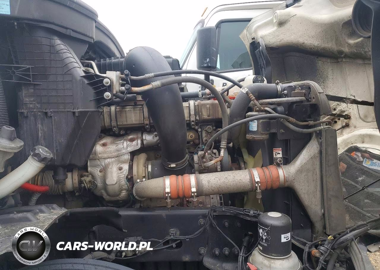 2020 Freightliner Cascadia 1 VIN:1FUJHHDR8LLLL0615 - 9