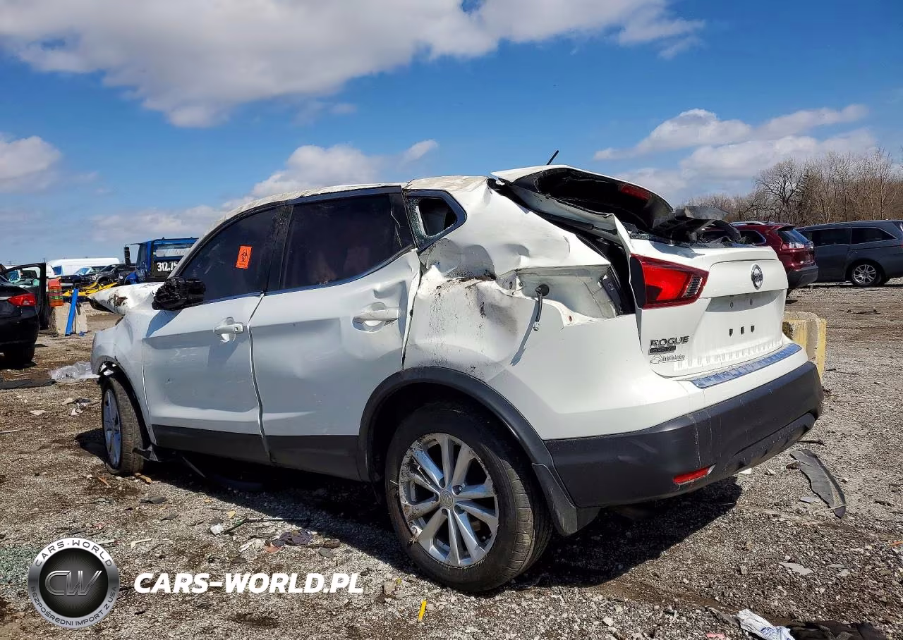 2017 Nissan Rogue Sport S VIN:JN1BJ1CR7HW135719 - 2