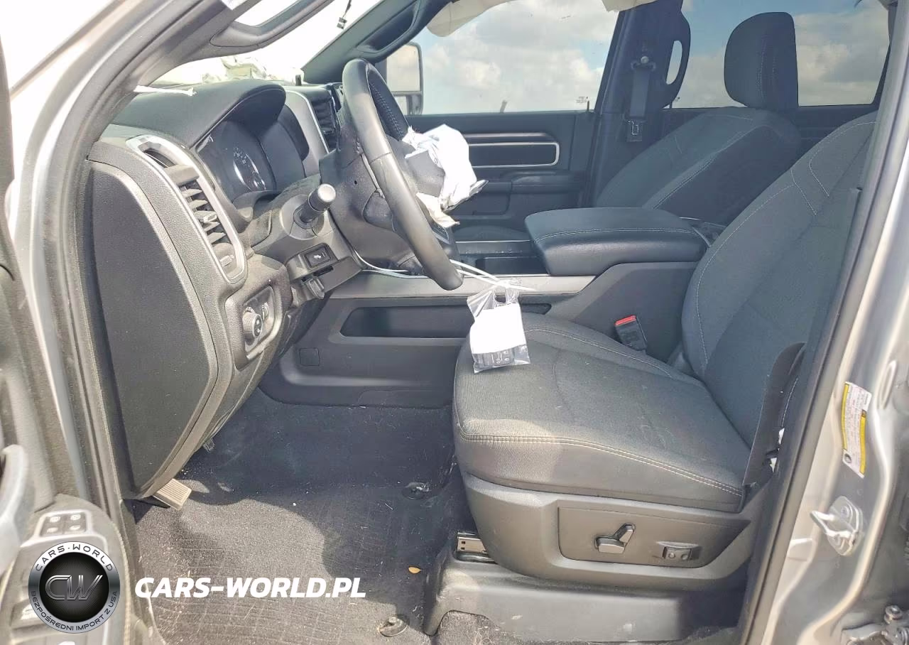 2024 Ram 2500 Big Horn VIN:3C6UR5DL1RG330626 - 7