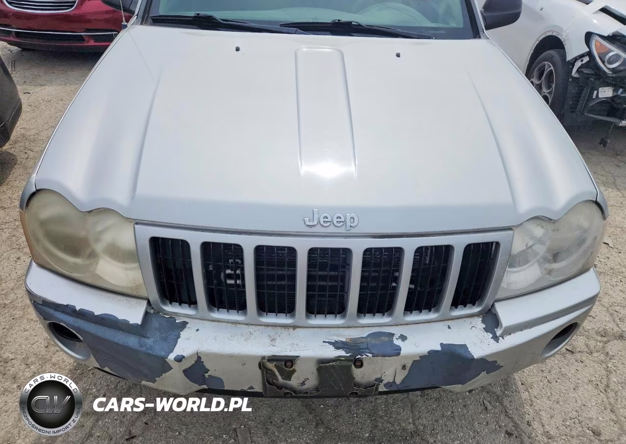 2007 Jeep Grand Cherokee Laredo VIN:1J8GR48K37C559710 - 12
