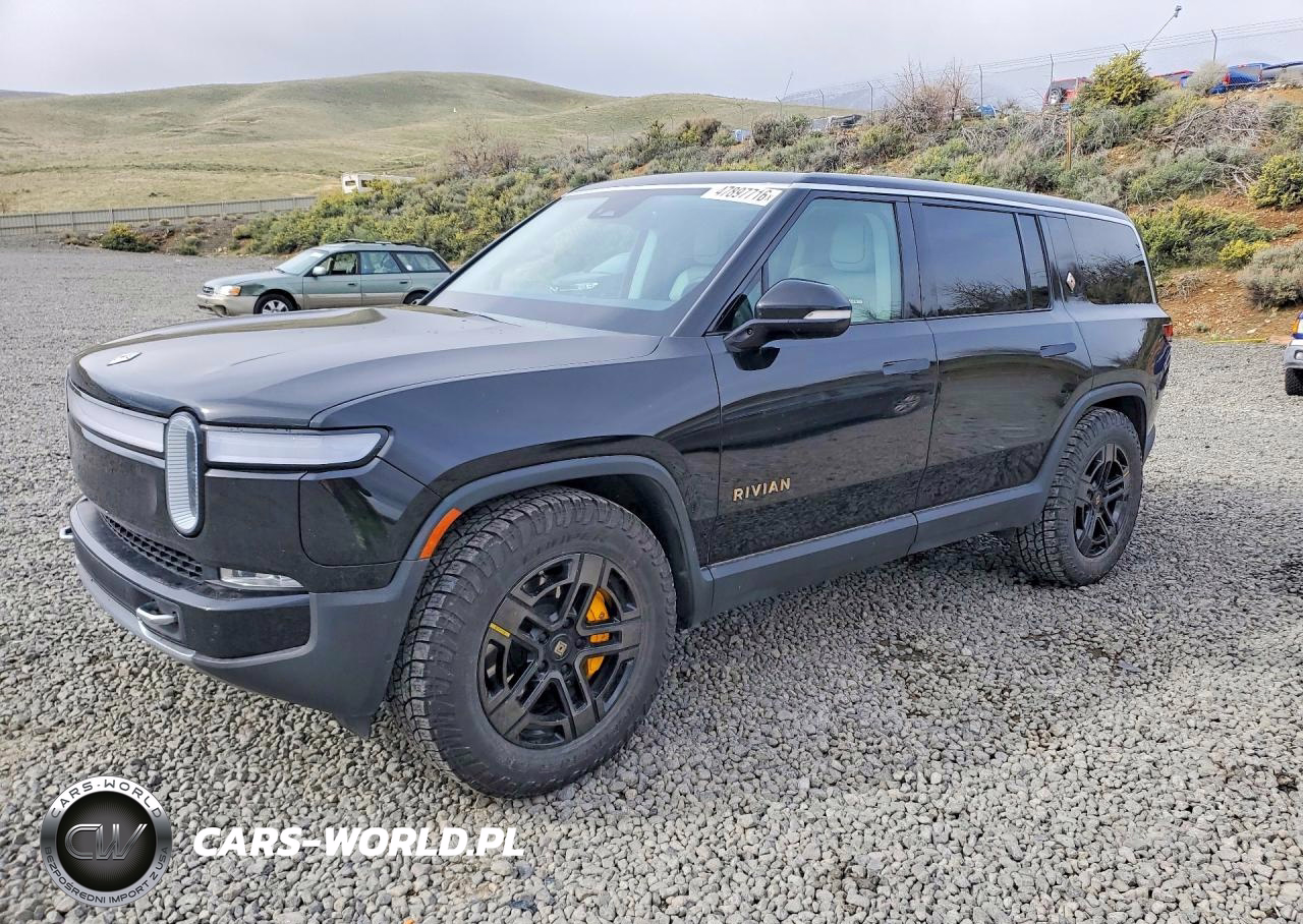 2023 Rivian R1S Adventure