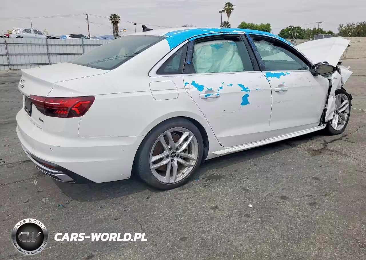 2024 Audi A4 Premium Plus 45 VIN:WAUEAAF42RN006754 - 3
