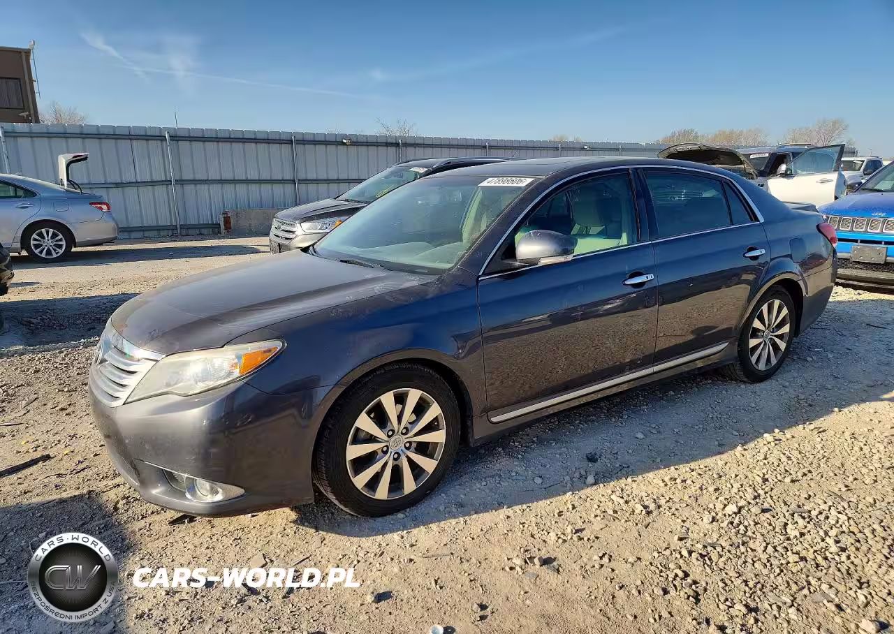 2011 Toyota Avalon Limited