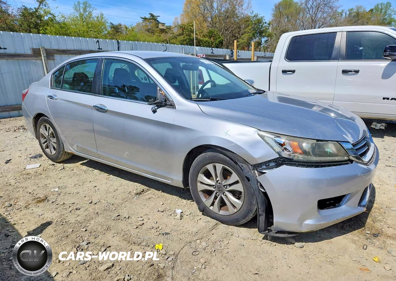 2015 Honda Accord Lx VIN:1HGCR2F30FA070828 - 4