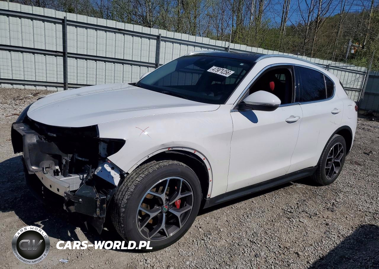 2019 Alfa Romeo Stelvio Ti