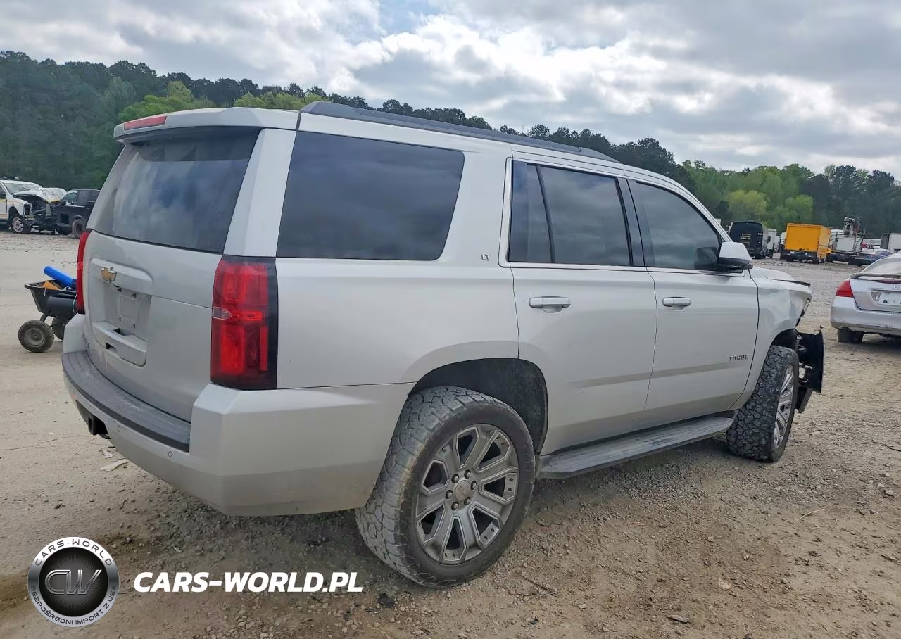 2019 Chevrolet Tahoe K1500 Lt VIN:1GNSKBKCXKR195620 - 3