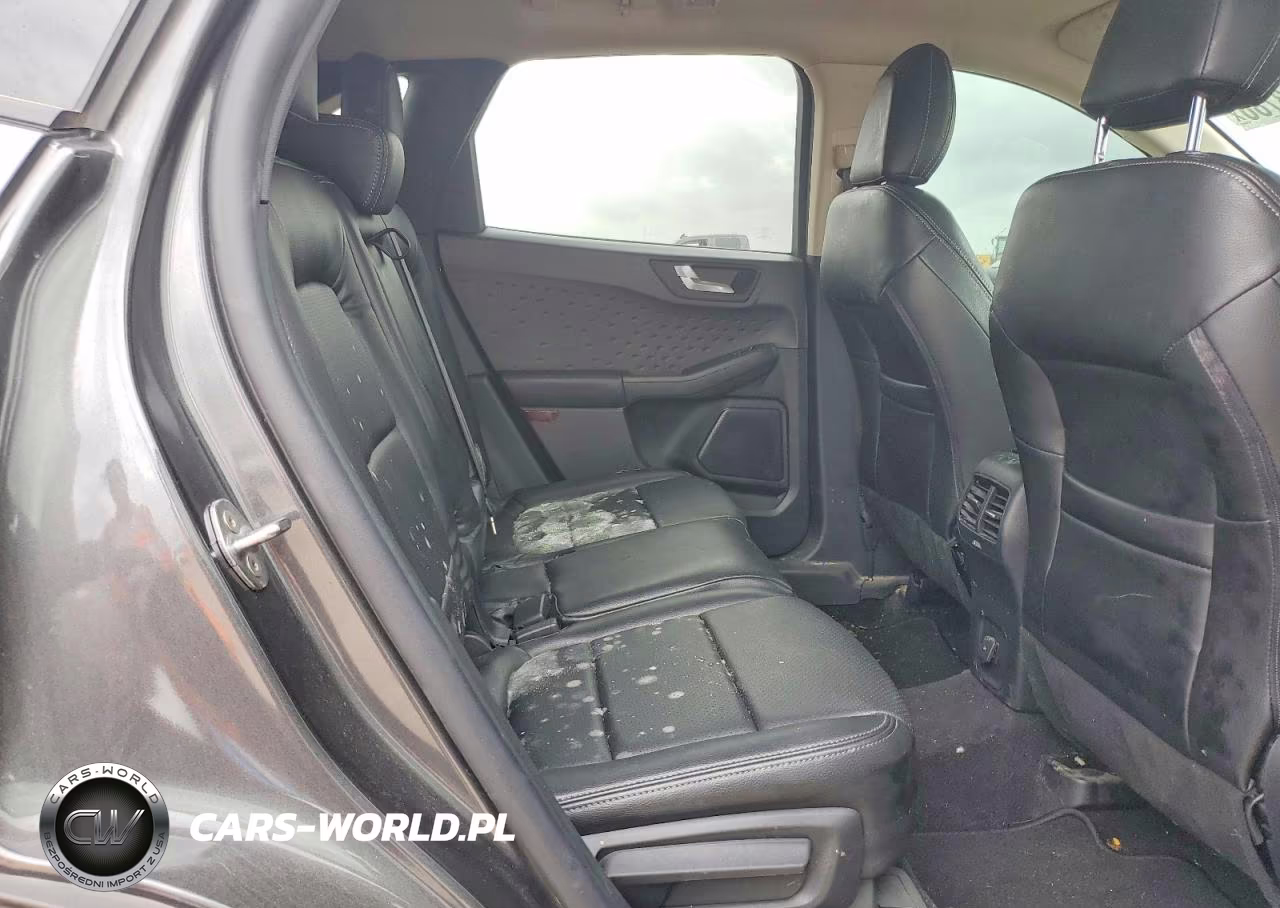 2020 Ford Escape Se VIN:1FMCU0G69LUA54210 - 10