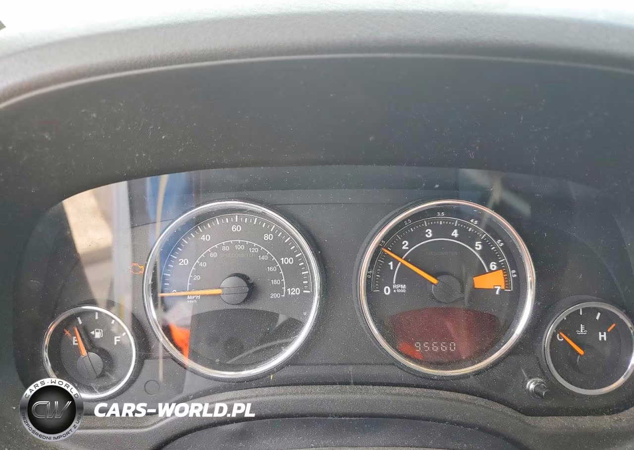 2014 Jeep Compass VIN:1C4NJCBB0FD110714 - 9