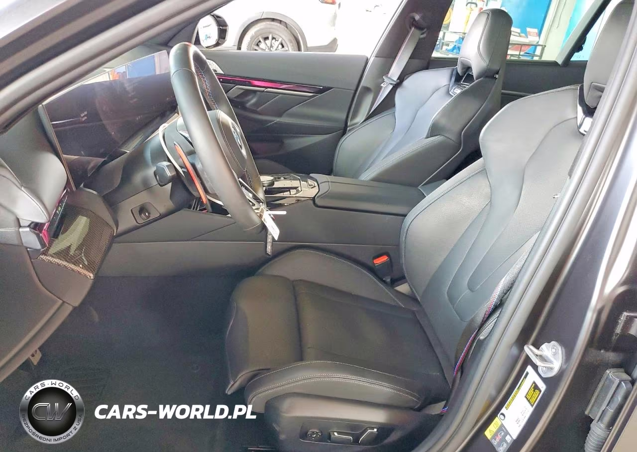 2026 BMW M5 Touring VIN:WBS83GV09TCW16447 - 7