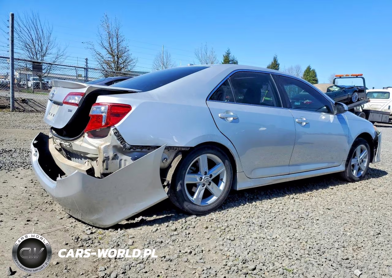 2012 Toyota Camry Se VIN:4T1BF1FK3CU032472 - 3