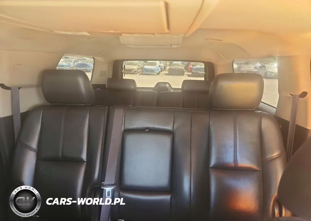 2014 Chevrolet Suburban C1500 Lt VIN:1GNSCJE05ER107084 - 10