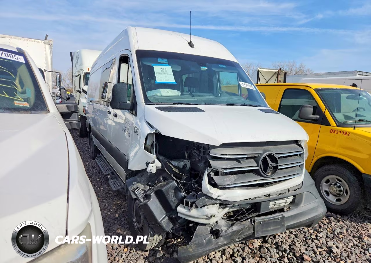 2024 Mercedes Benz Sprinter 2500 Delivery Van VIN:W1W4NCVY5RT163536 - 4