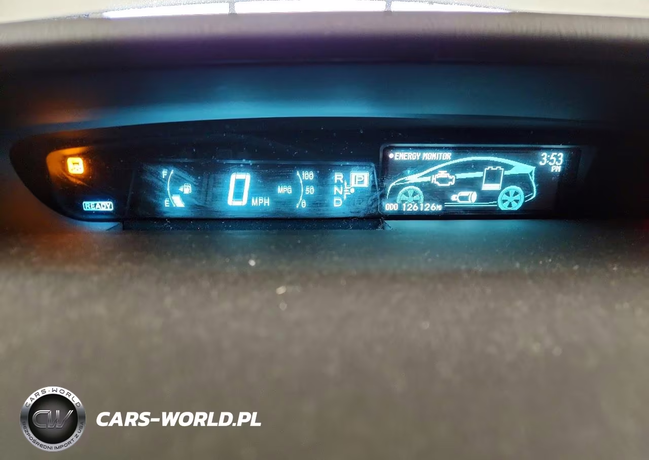 2011 Toyota Prius Two VIN:JTDKN3DU8B5270690 - 9