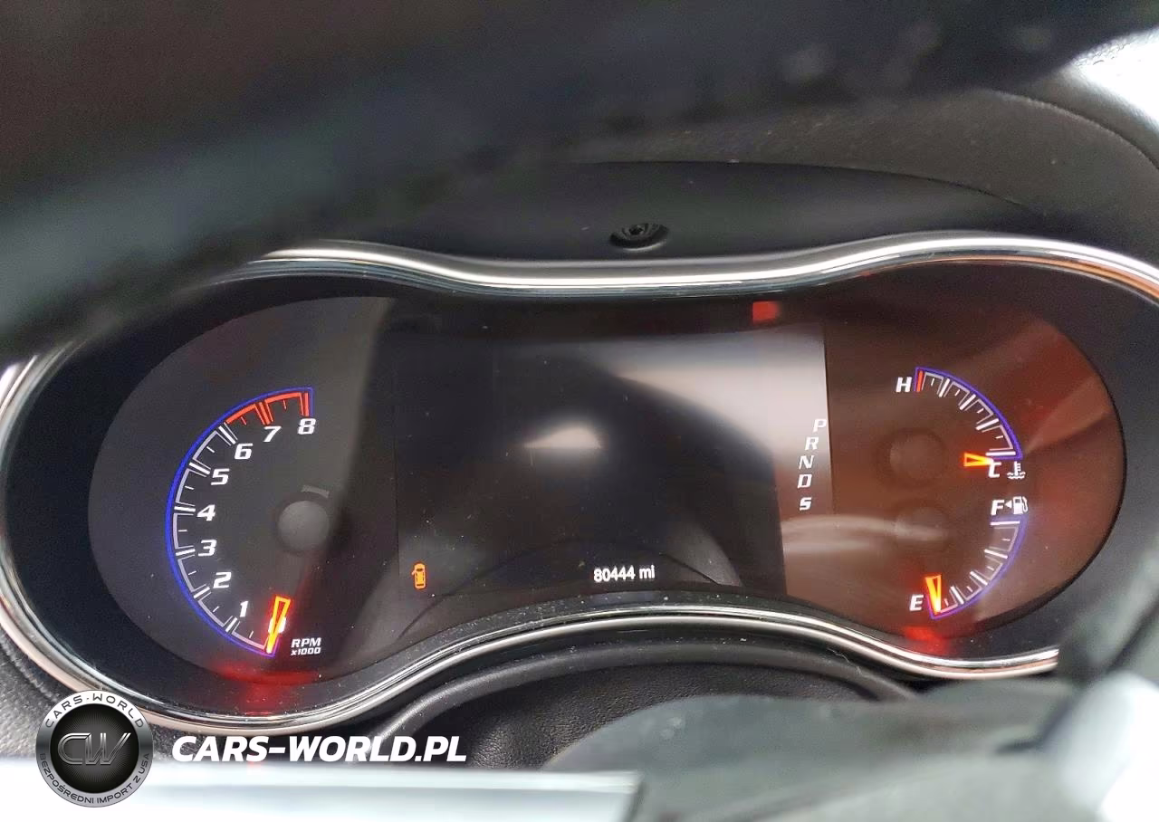 2015 Jeep Grand Cherokee Srt-8 VIN:1C4RJFDJ4FC752057 - 9