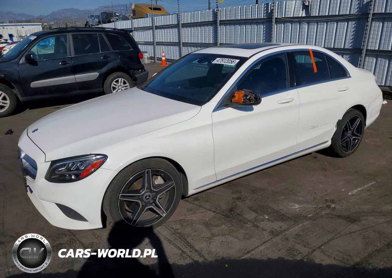 2019 Mercedes-Benz C 300