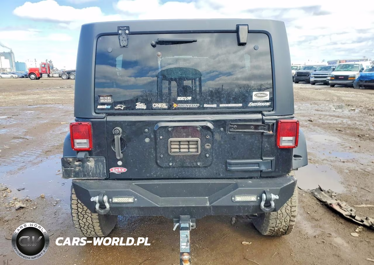 2013 Jeep Wrangler Unlimited Sport VIN:1C4BJWDG0DL590771 - 6