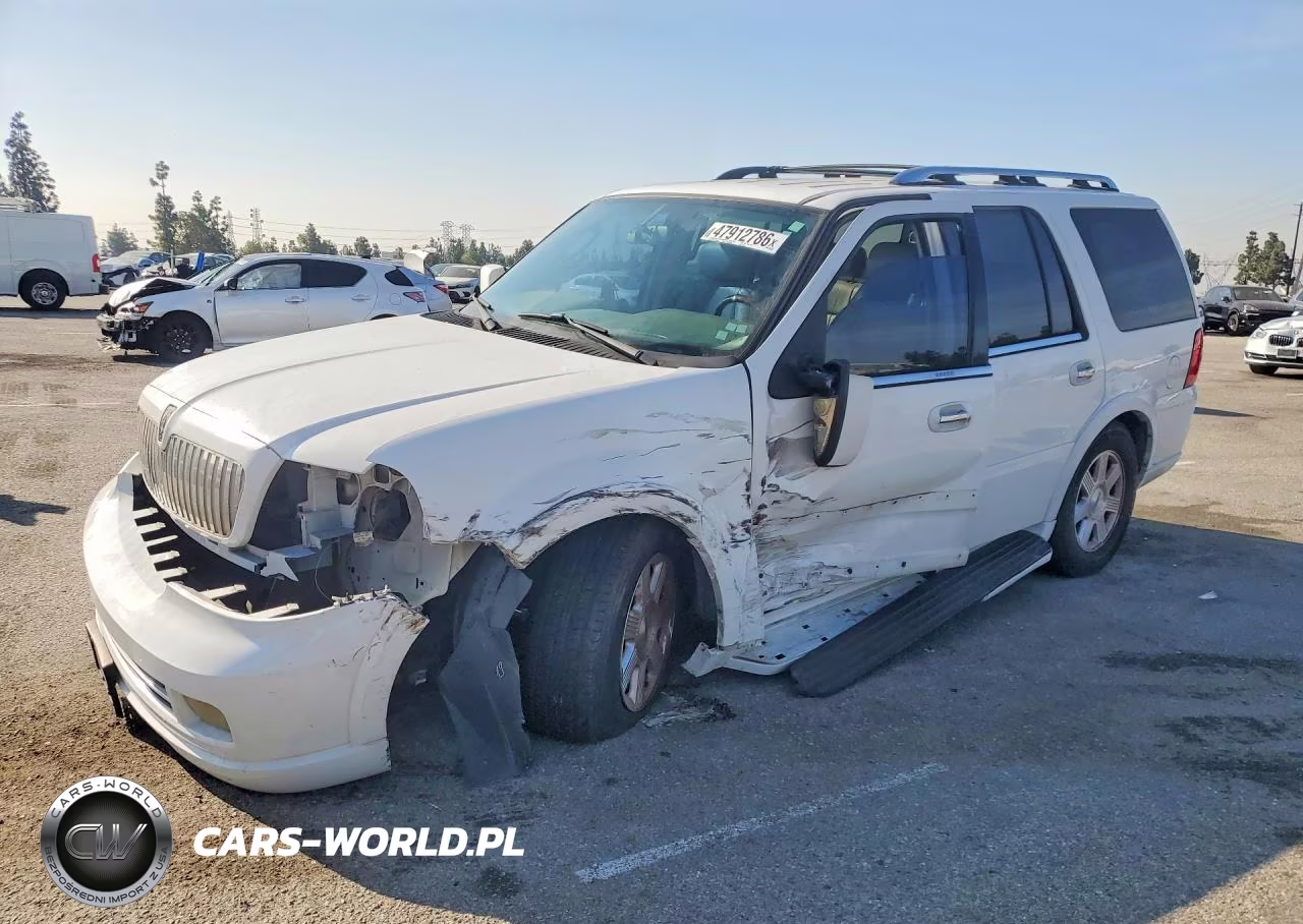 2005 Lincoln Navigator