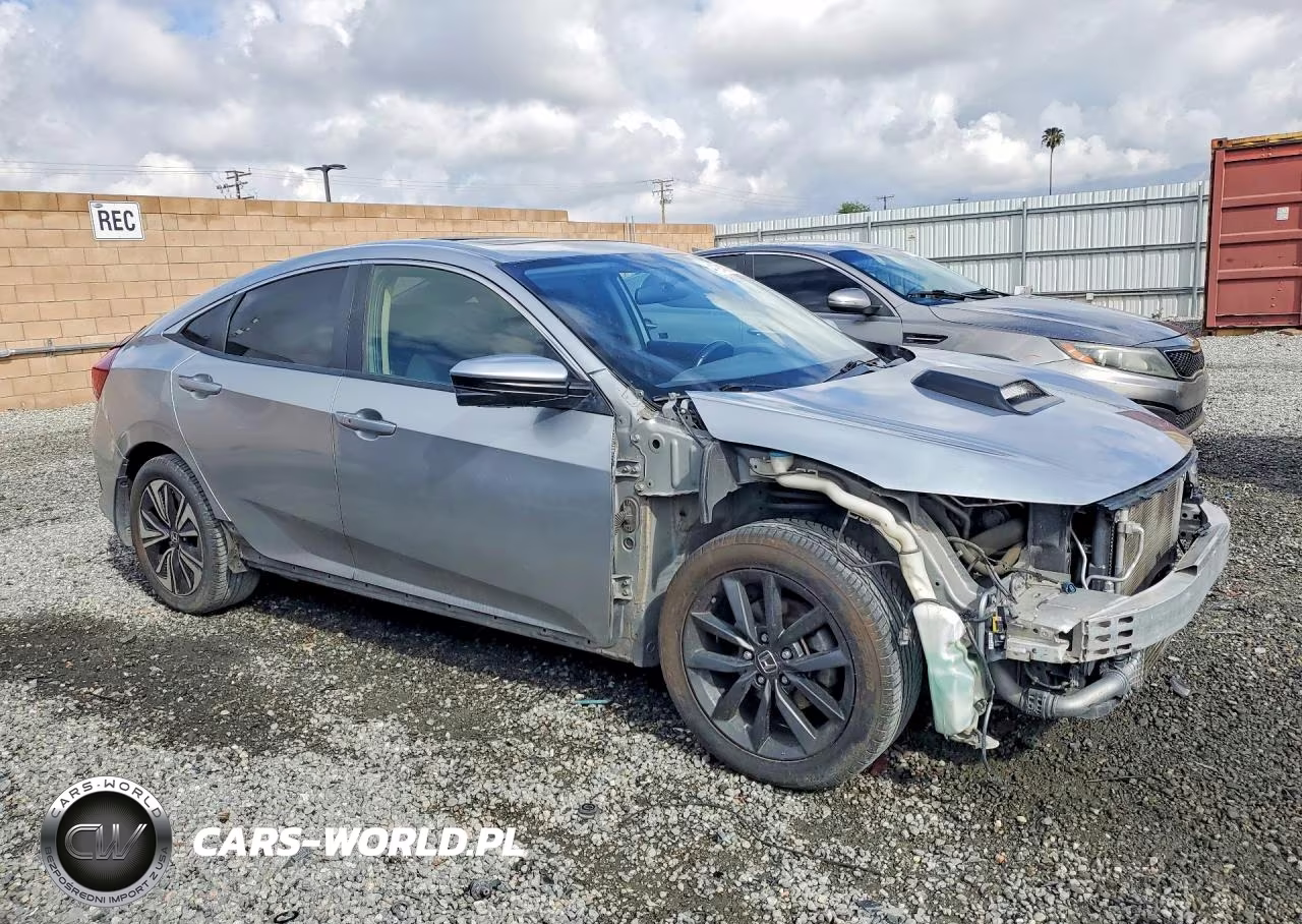 2018 Honda Civic Ex VIN:JHMFC1F30JX037355 - 4