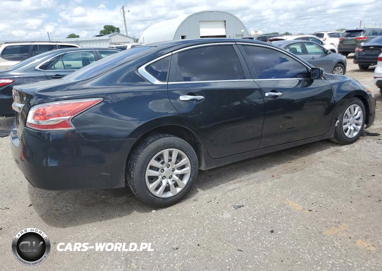 2015 Nissan Altima 2.5 VIN:1N4AL3APXFC163678 - 3