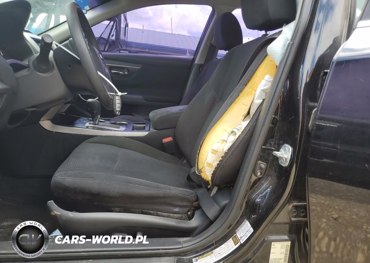 2015 Nissan Altima 2.5 VIN:1N4AL3APXFC163678 - 7