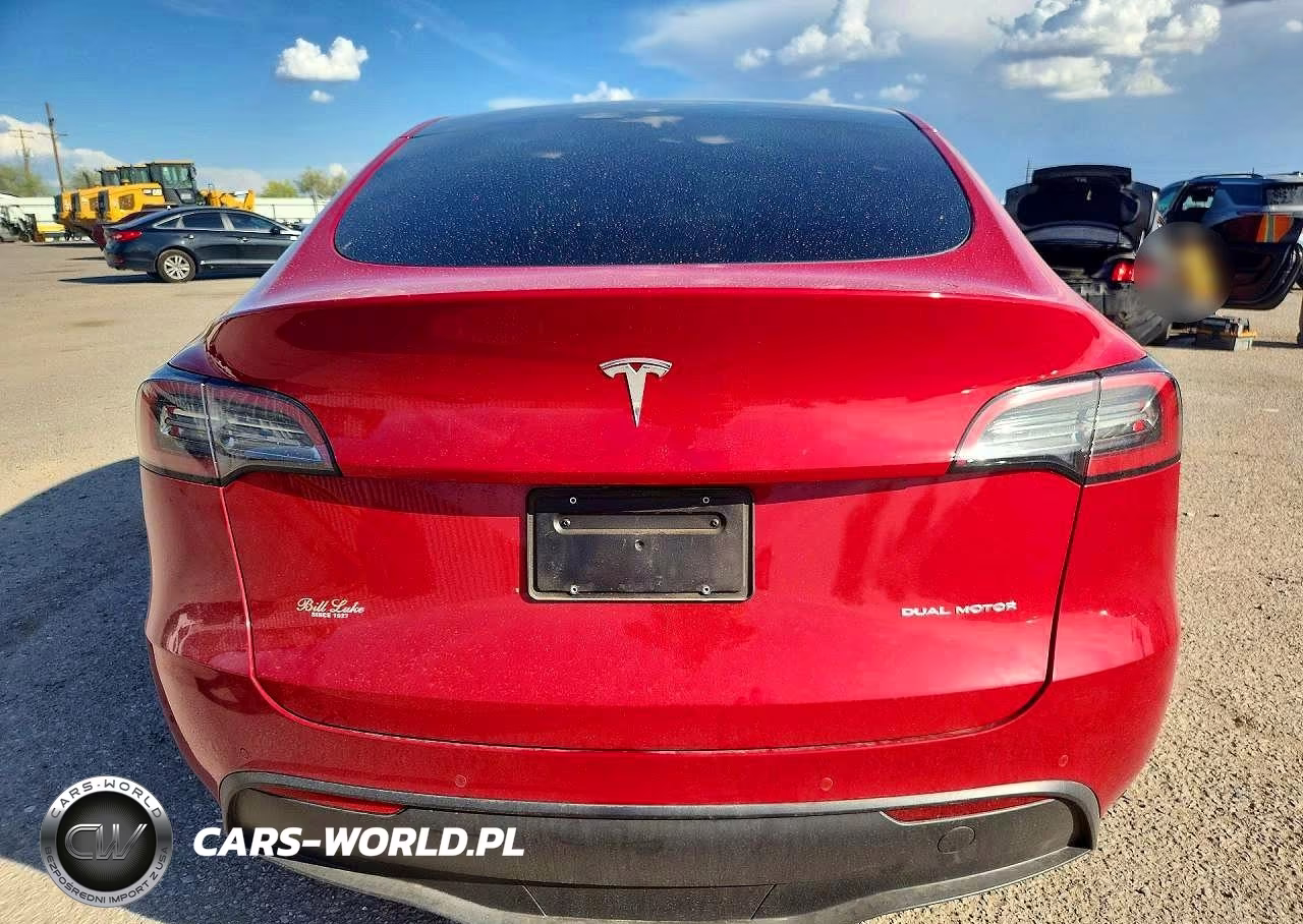 2022 Tesla Model Y VIN:7SAYGDEE9NF558225 - 6