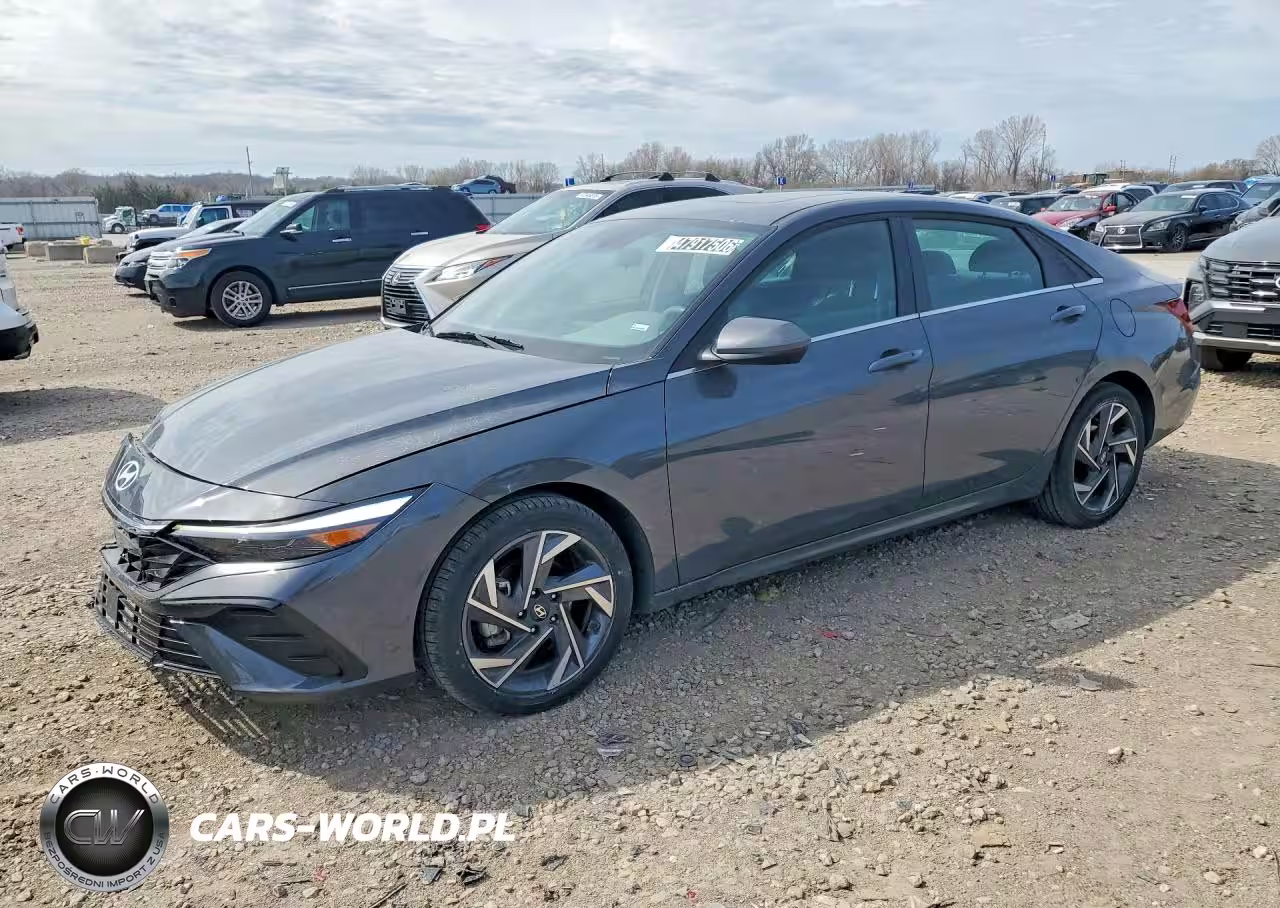 2025 Hyundai Elantra Sel Convenience