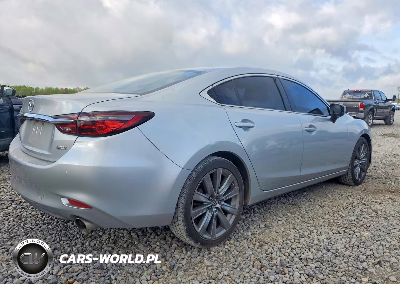 2018 Mazda 6 Touring VIN:JM1GL1VMXJ1318730 - 3